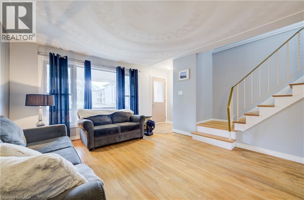 88 WESTWOOD Drive thumbnail 2