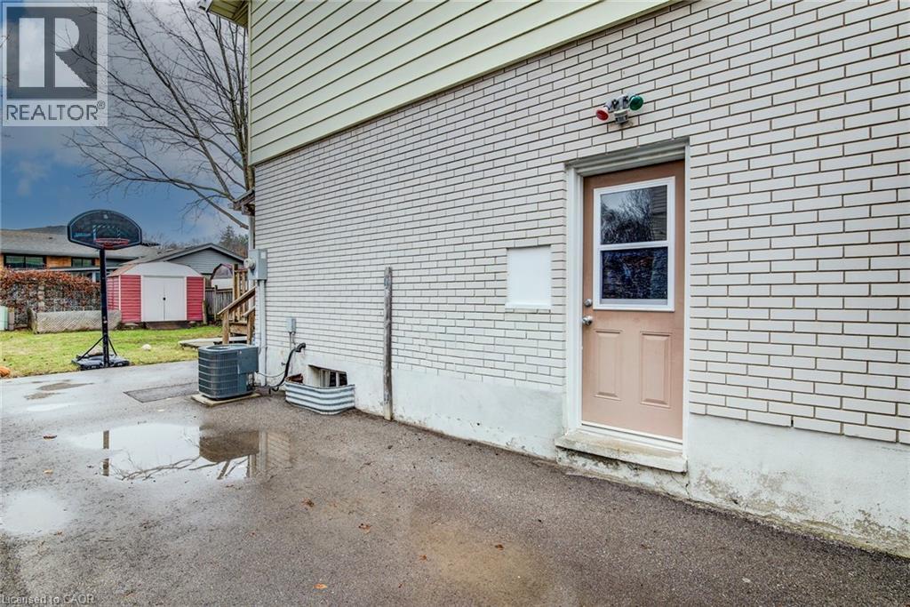 88 WESTWOOD Drive thumbnail 28