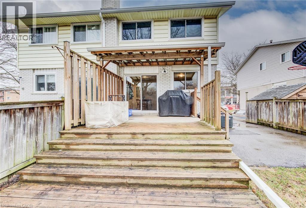 88 WESTWOOD Drive thumbnail 30