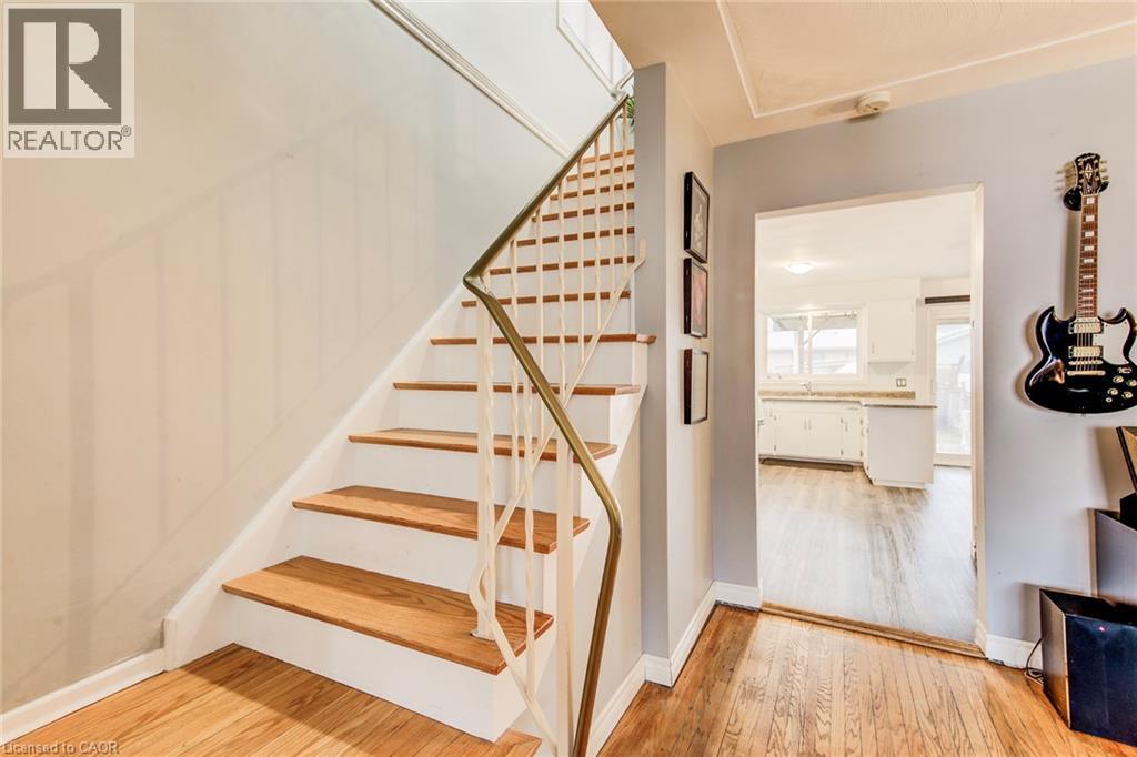 88 WESTWOOD Drive thumbnail 6