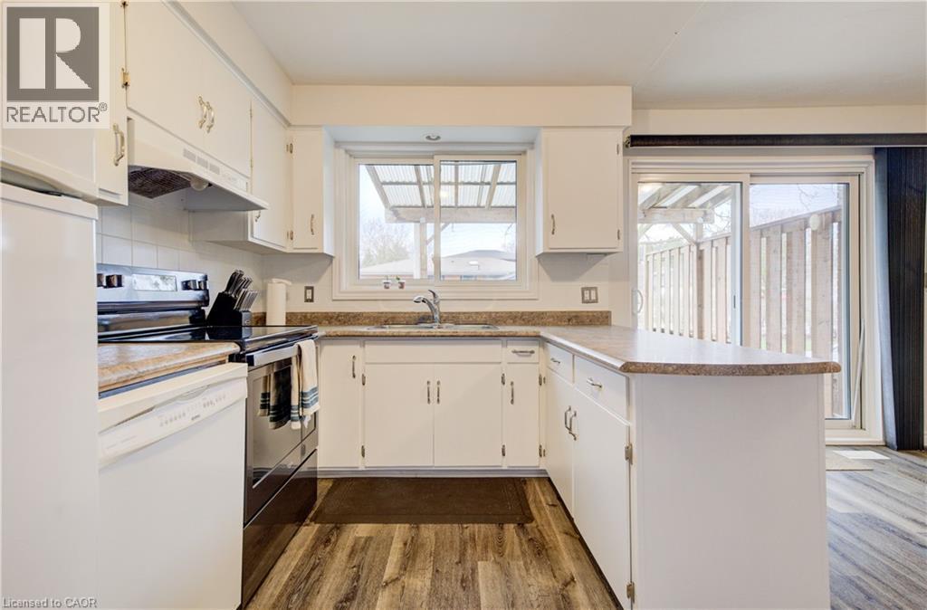 88 WESTWOOD Drive thumbnail 8