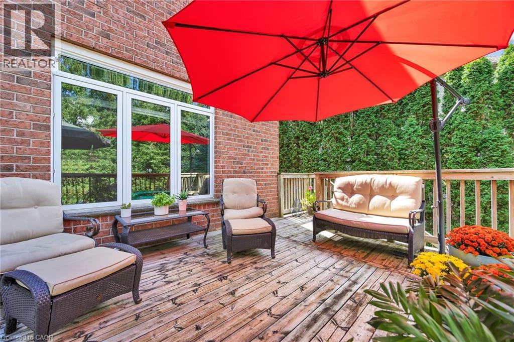 232 THE LIONS Gate thumbnail 42