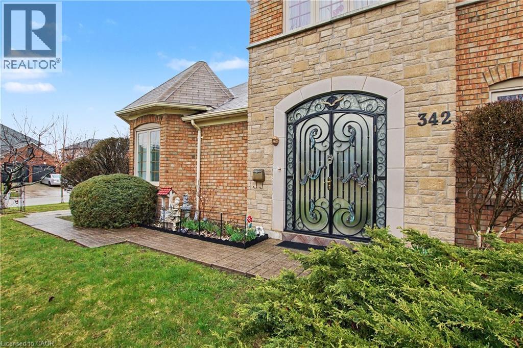 342 SAGINAW Parkway thumbnail 2