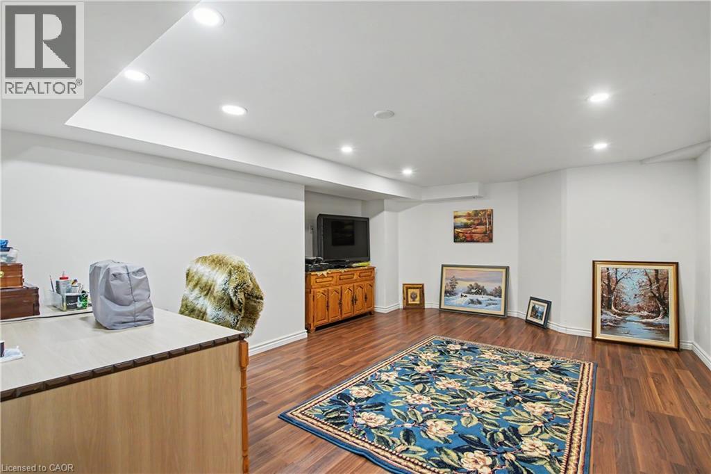 342 SAGINAW Parkway thumbnail 30