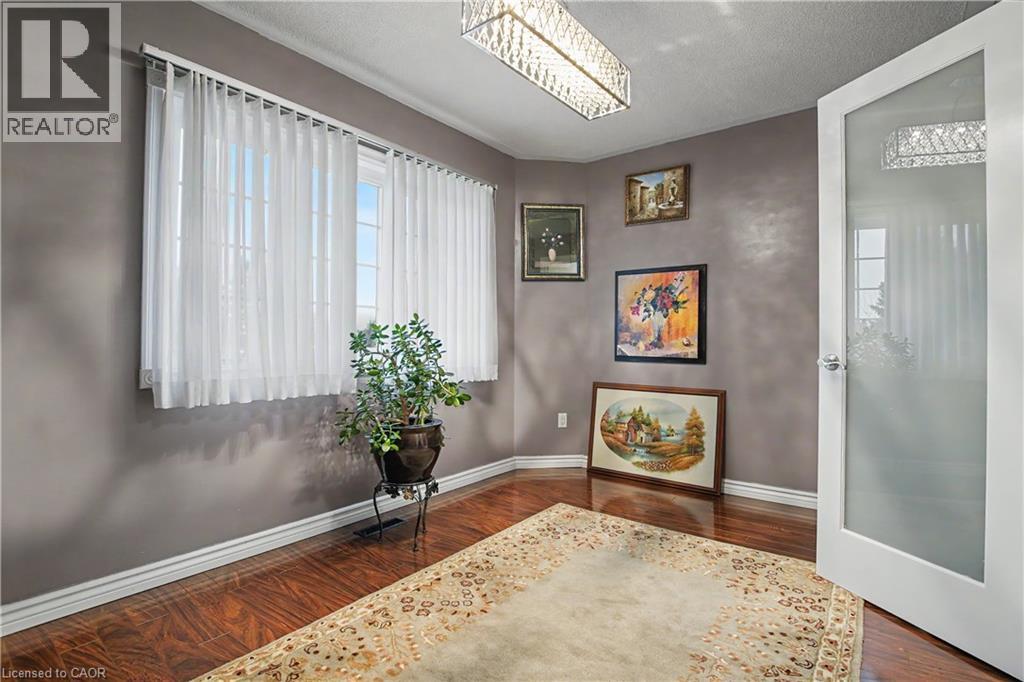 342 SAGINAW Parkway thumbnail 26