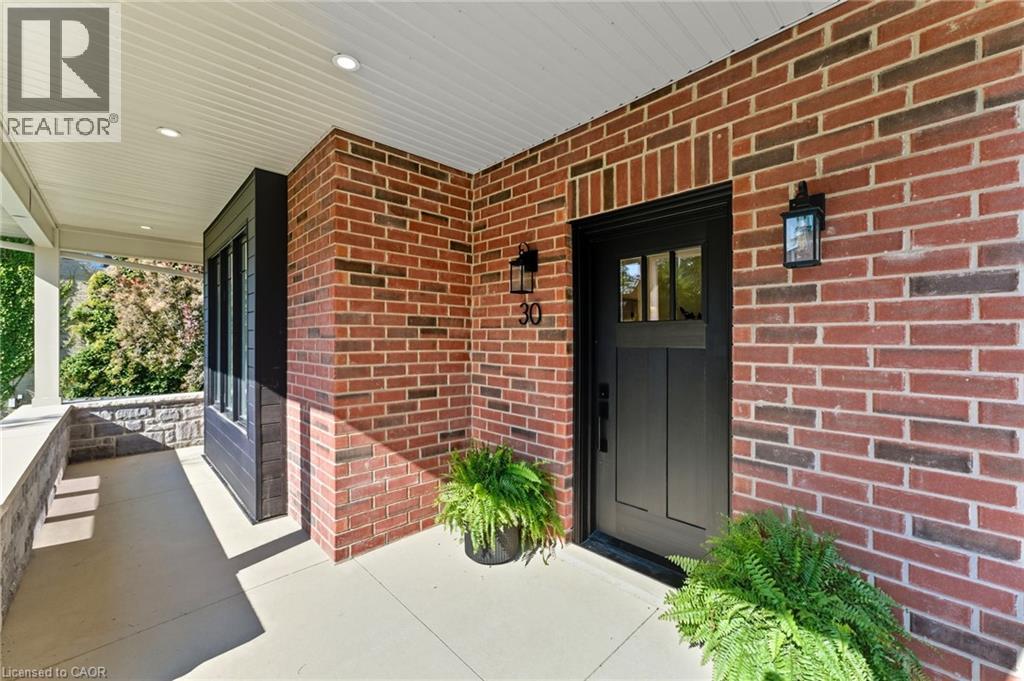 30 MANLEY Street thumbnail 4