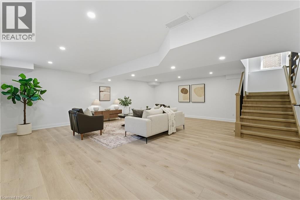 30 MANLEY Street thumbnail 29