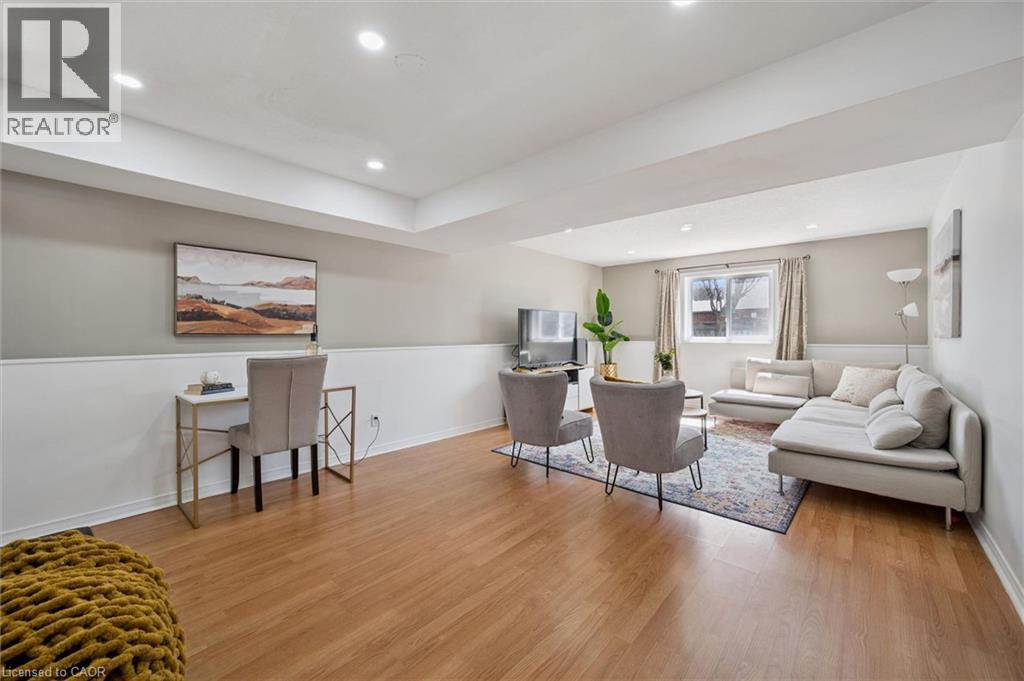 35 MELRAN Drive thumbnail 26