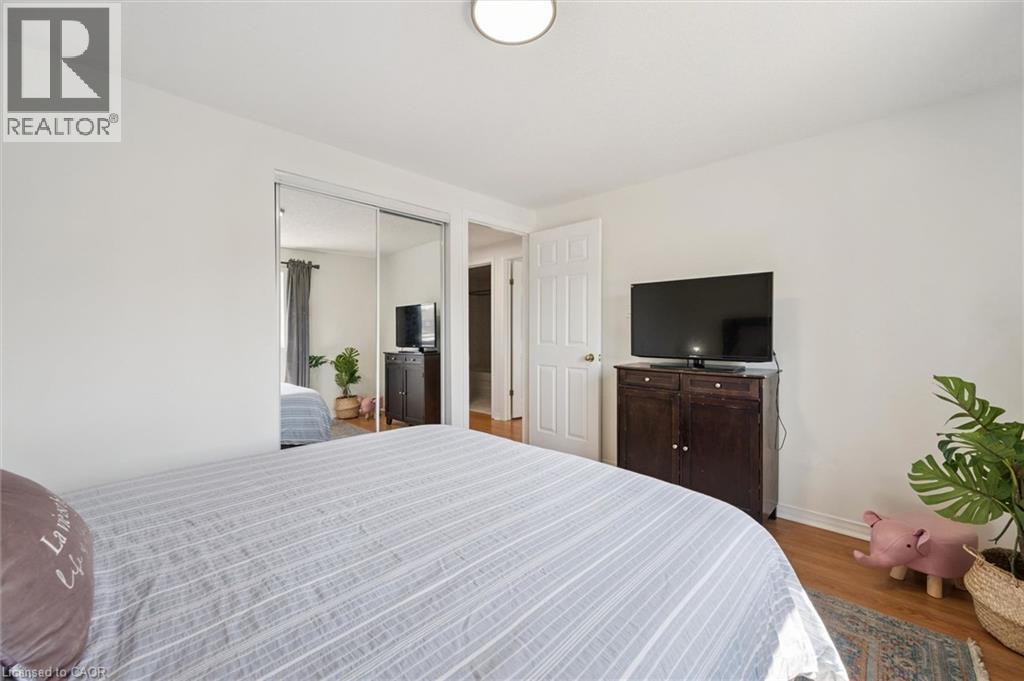 35 MELRAN Drive thumbnail 18