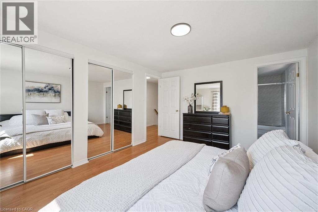 35 MELRAN Drive thumbnail 24