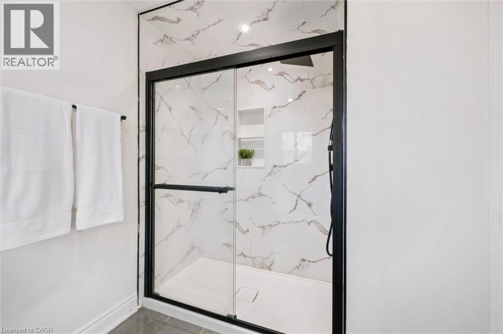 35 MELRAN Drive thumbnail 33