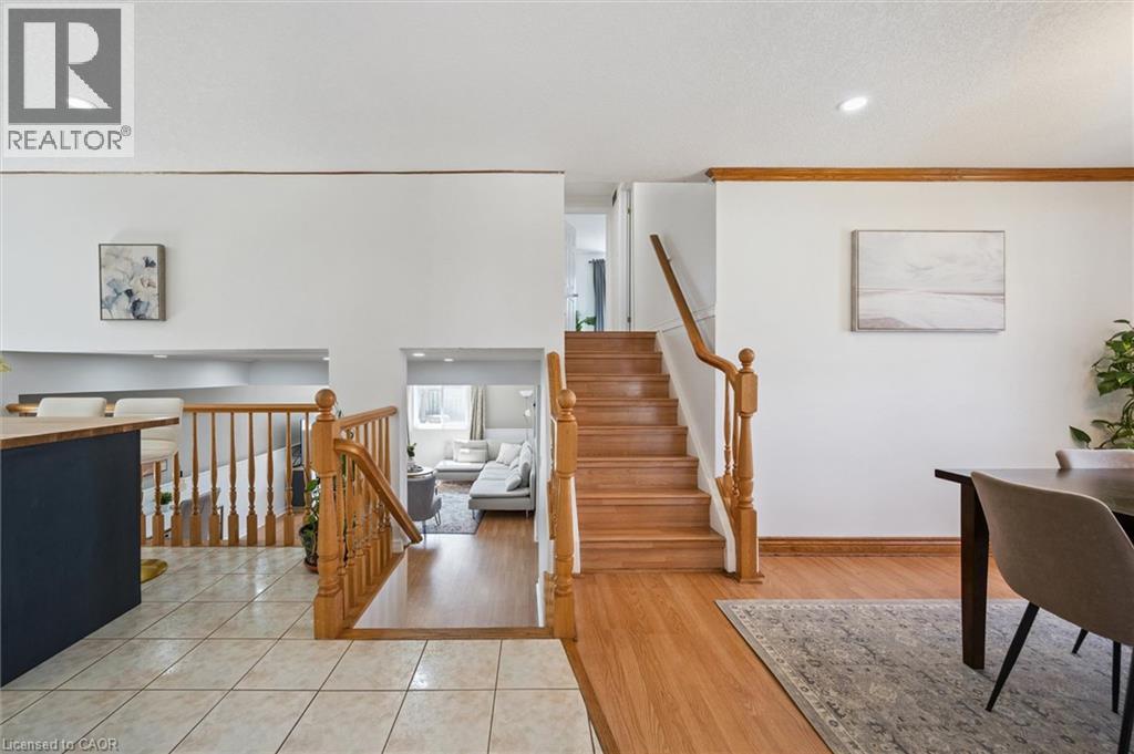 35 MELRAN Drive thumbnail 16