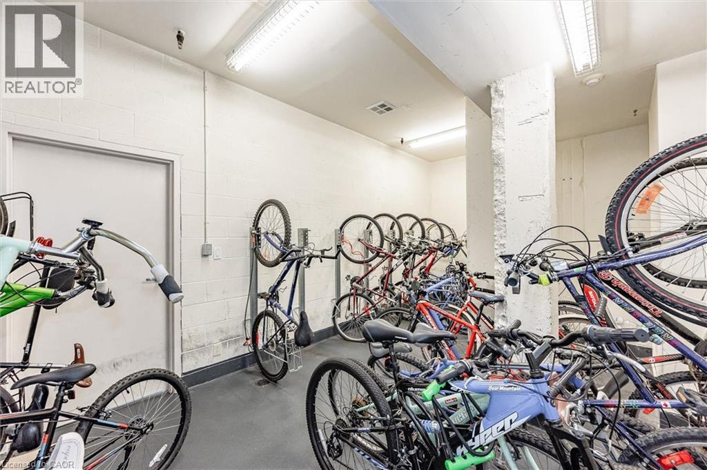 410 KING Street W Unit# 218 thumbnail 22