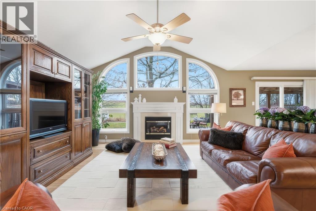 38 RHINE MEADOW Road thumbnail 4