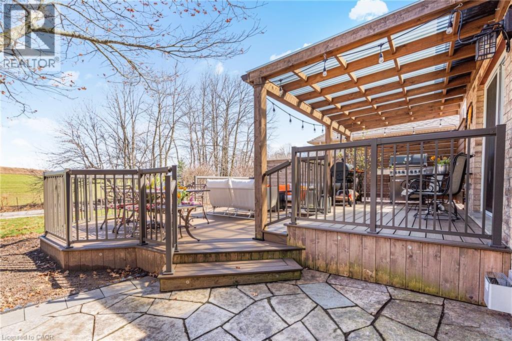 38 RHINE MEADOW Road thumbnail 46