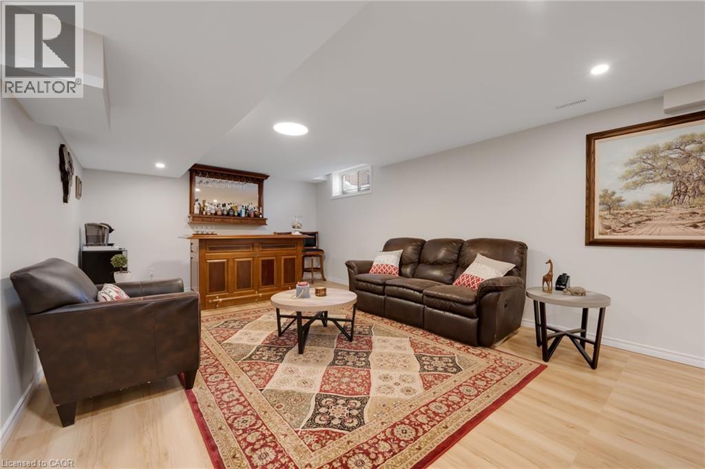 533 WOODFIELD Court thumbnail 33