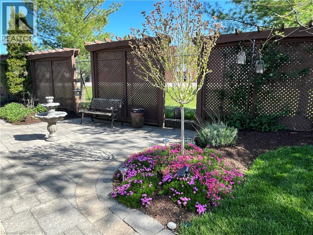 533 WOODFIELD Court thumbnail 40