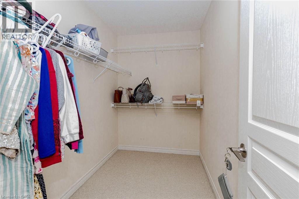 2 DOON CREEK Street thumbnail 33