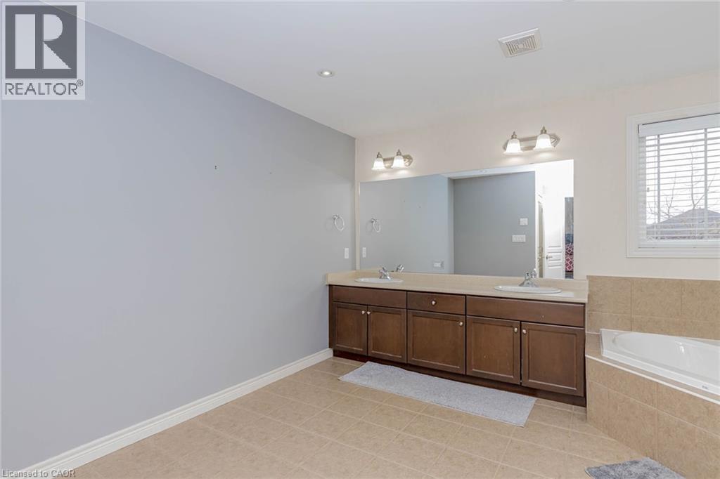 2 DOON CREEK Street thumbnail 36