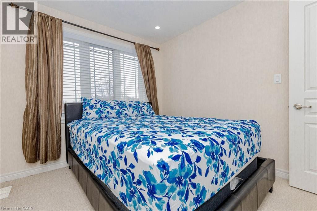 2 DOON CREEK Street thumbnail 44