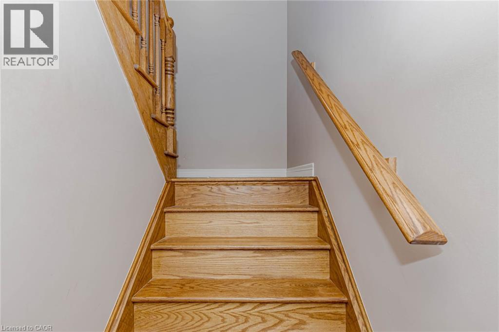 2 DOON CREEK Street thumbnail 45