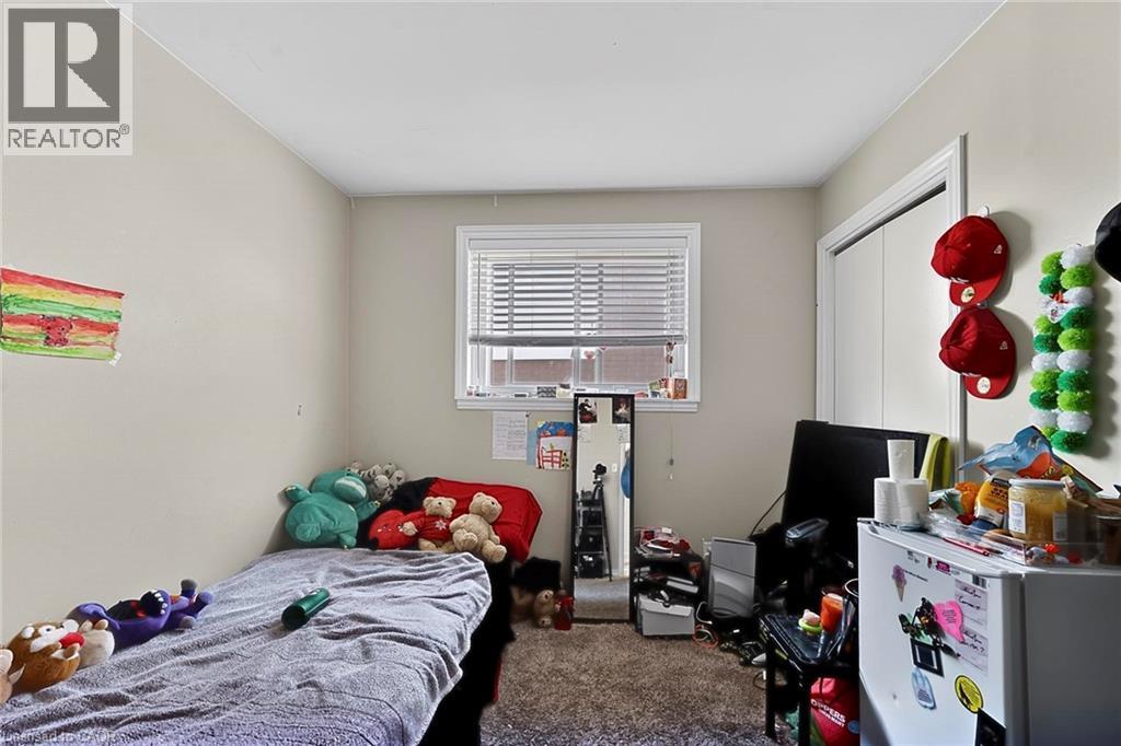 228 HOLBORN Drive thumbnail 15