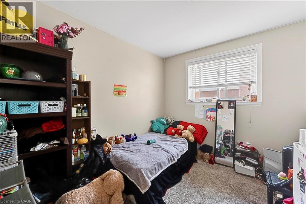 228 HOLBORN Drive thumbnail 16