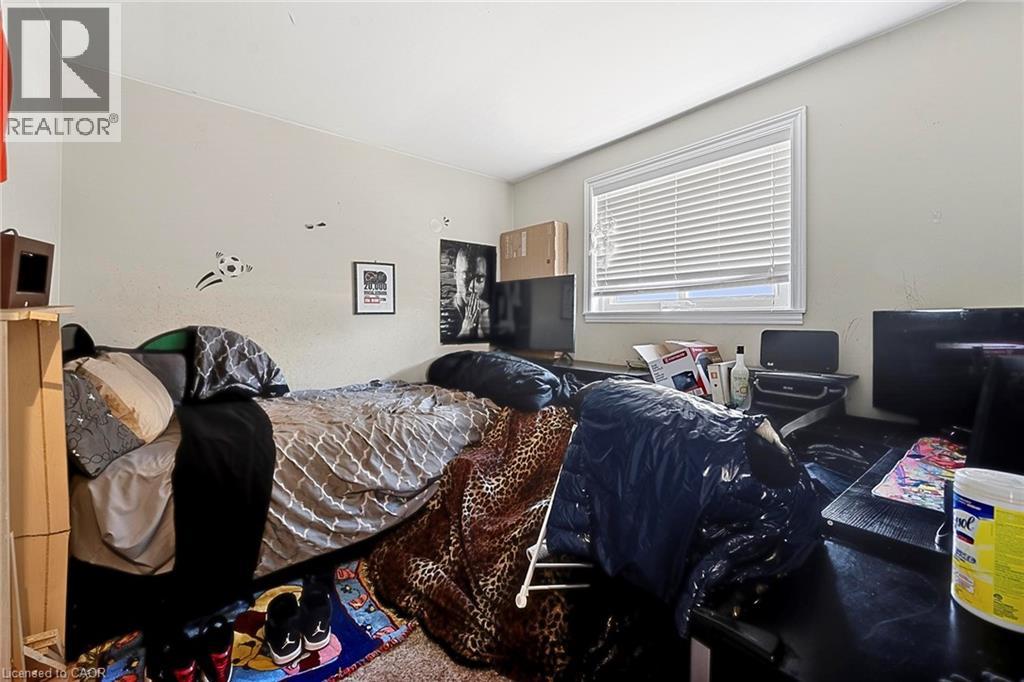 228 HOLBORN Drive thumbnail 14