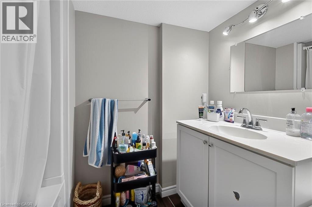 228 HOLBORN Drive thumbnail 28