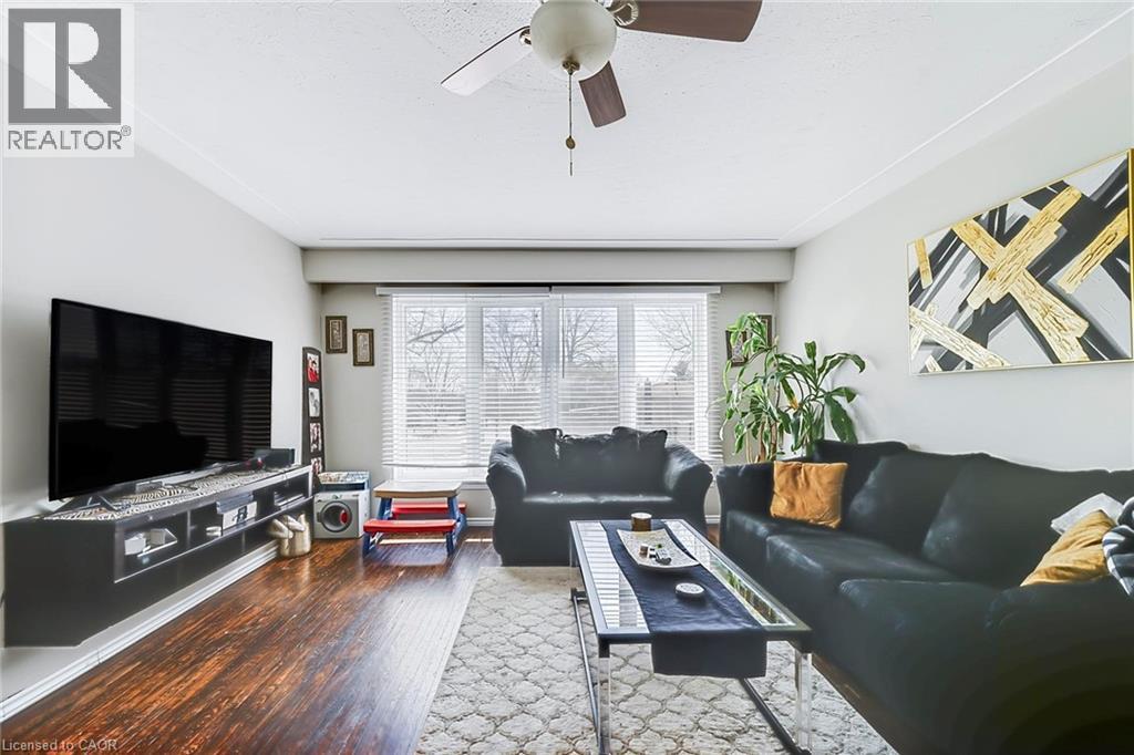 228 HOLBORN Drive thumbnail 7