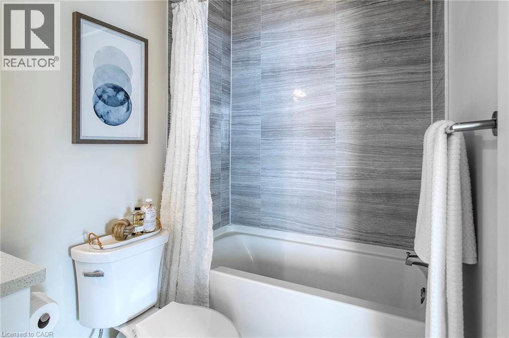 690 KING Street W Unit# 101 thumbnail 10