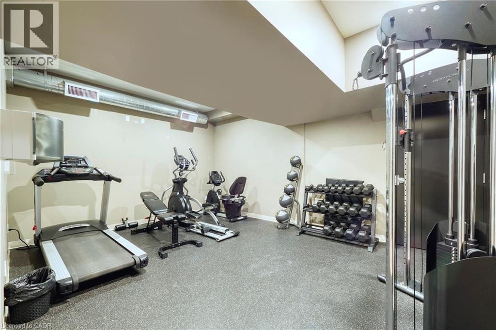 690 KING Street W Unit# 101 thumbnail 27