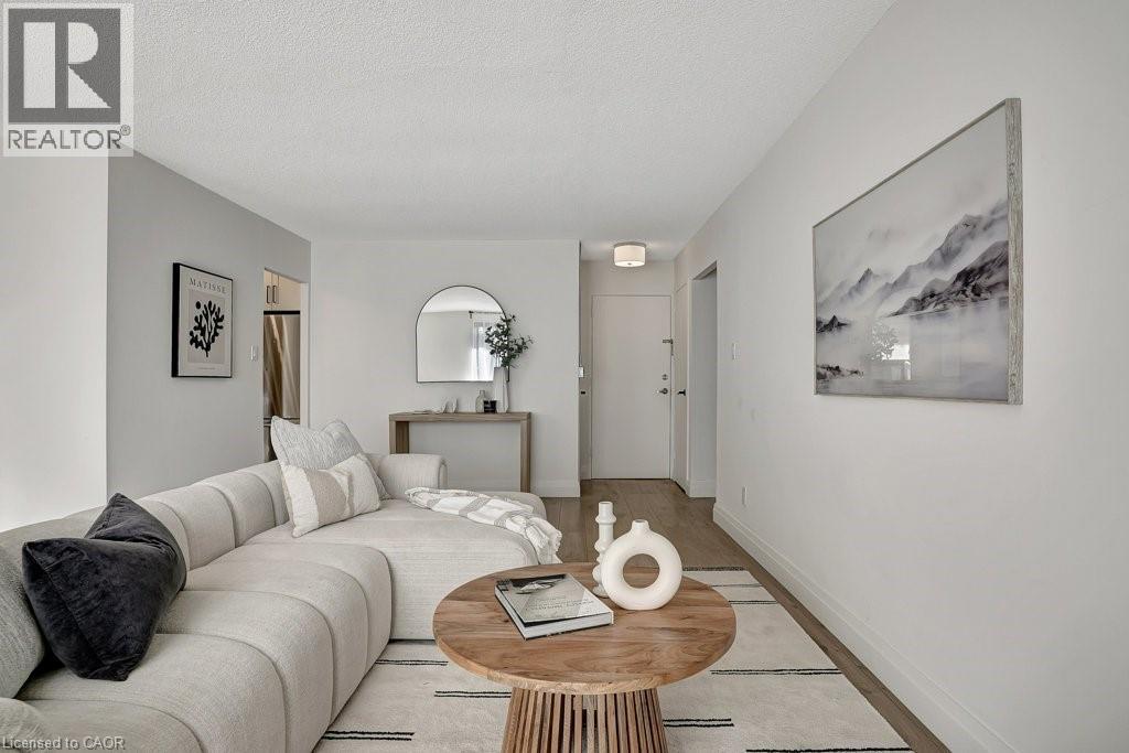 1100 COURTLAND Avenue E Unit# 107 thumbnail 8