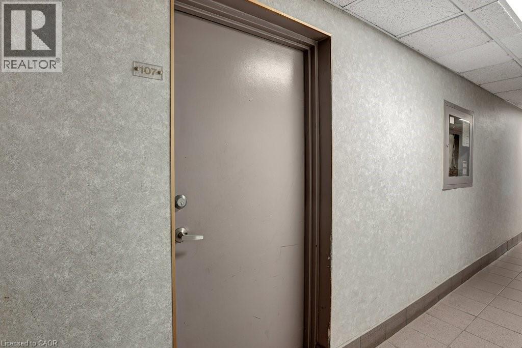 1100 COURTLAND Avenue E Unit# 107 thumbnail 3