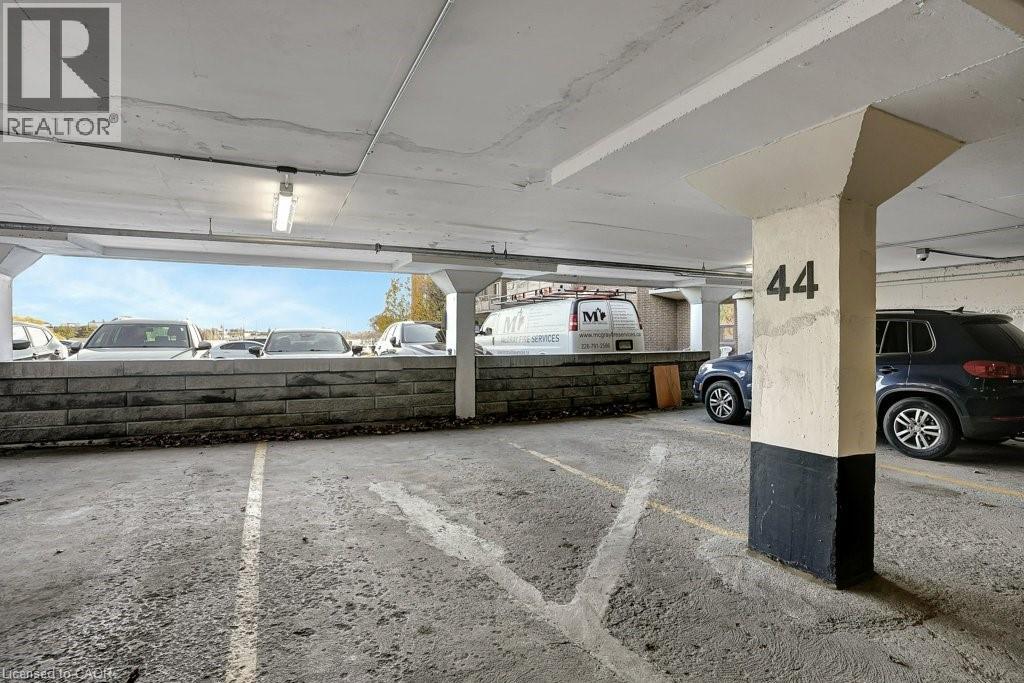 1100 COURTLAND Avenue E Unit# 107 thumbnail 31