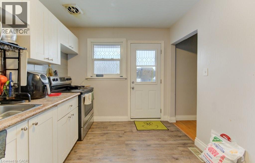 109 ETON Drive thumbnail 29