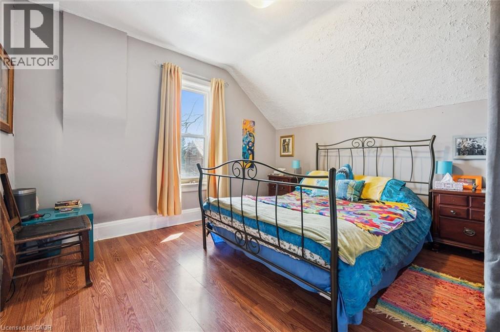 156 WELLINGTON Street N thumbnail 31