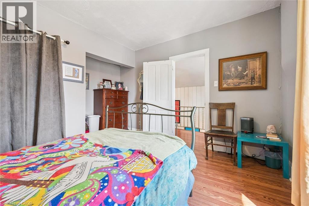 156 WELLINGTON Street N thumbnail 32