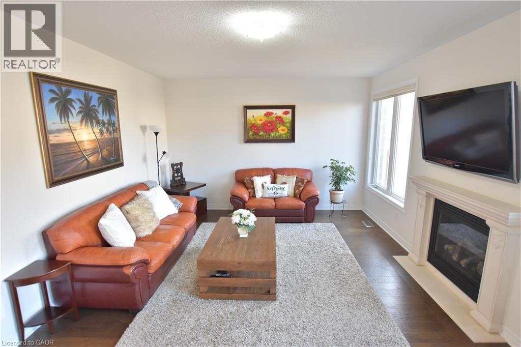 512 TERRINGTON Crescent thumbnail 4