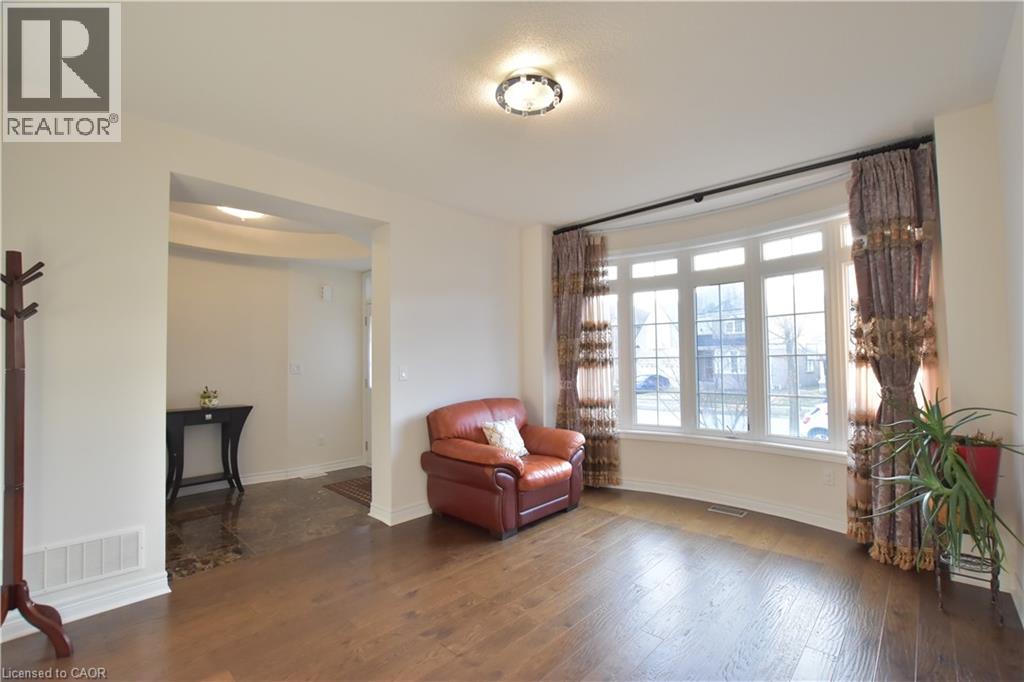 512 TERRINGTON Crescent thumbnail 13