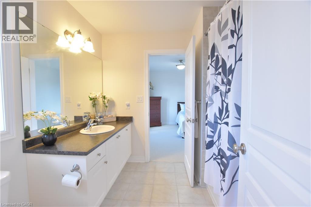 512 TERRINGTON Crescent thumbnail 40