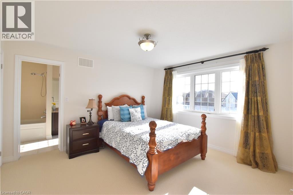 512 TERRINGTON Crescent thumbnail 34