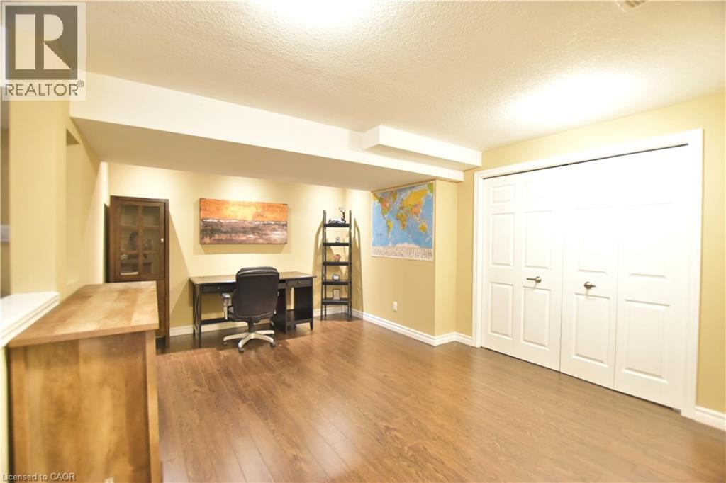 512 TERRINGTON Crescent thumbnail 49