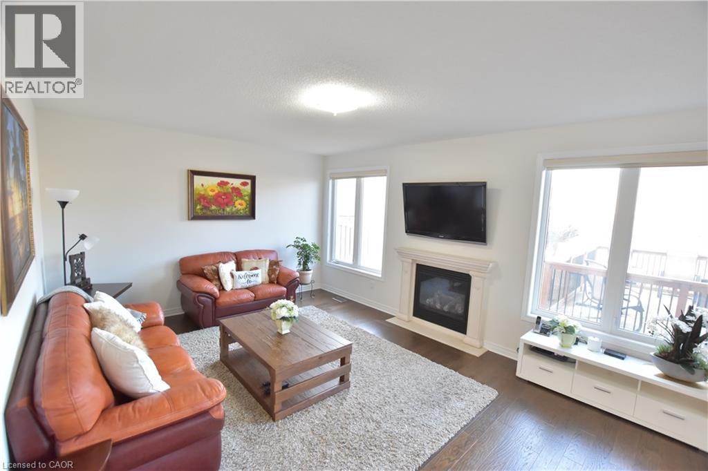 512 TERRINGTON Crescent thumbnail 5