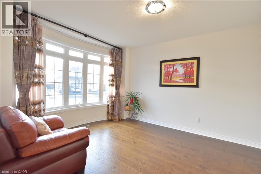 512 TERRINGTON Crescent thumbnail 12