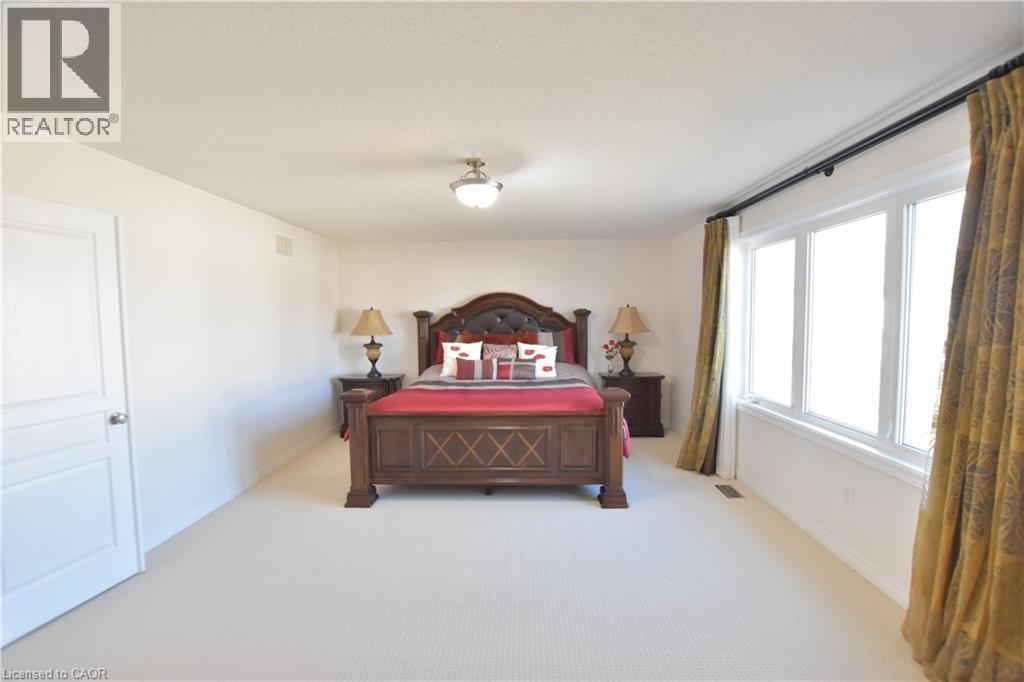 512 TERRINGTON Crescent thumbnail 28