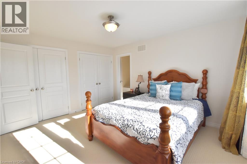 512 TERRINGTON Crescent thumbnail 36