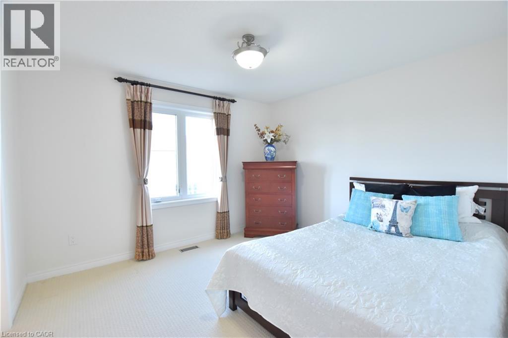 512 TERRINGTON Crescent thumbnail 42