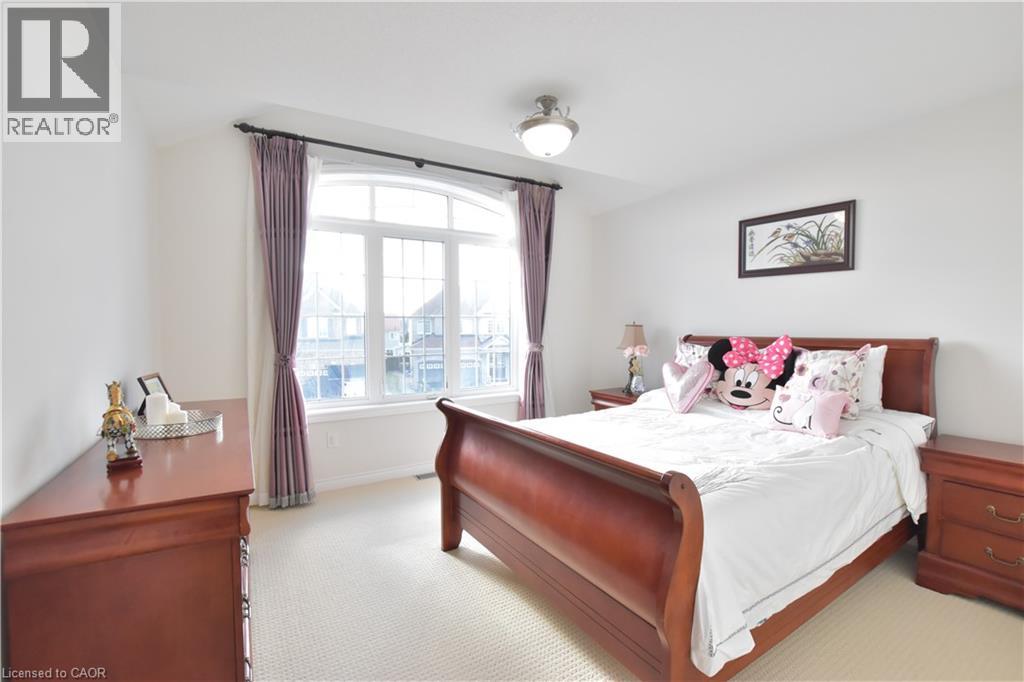 512 TERRINGTON Crescent thumbnail 38