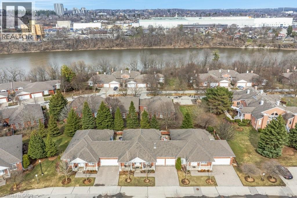 369 GEORGE Street N Unit# 2 thumbnail 39